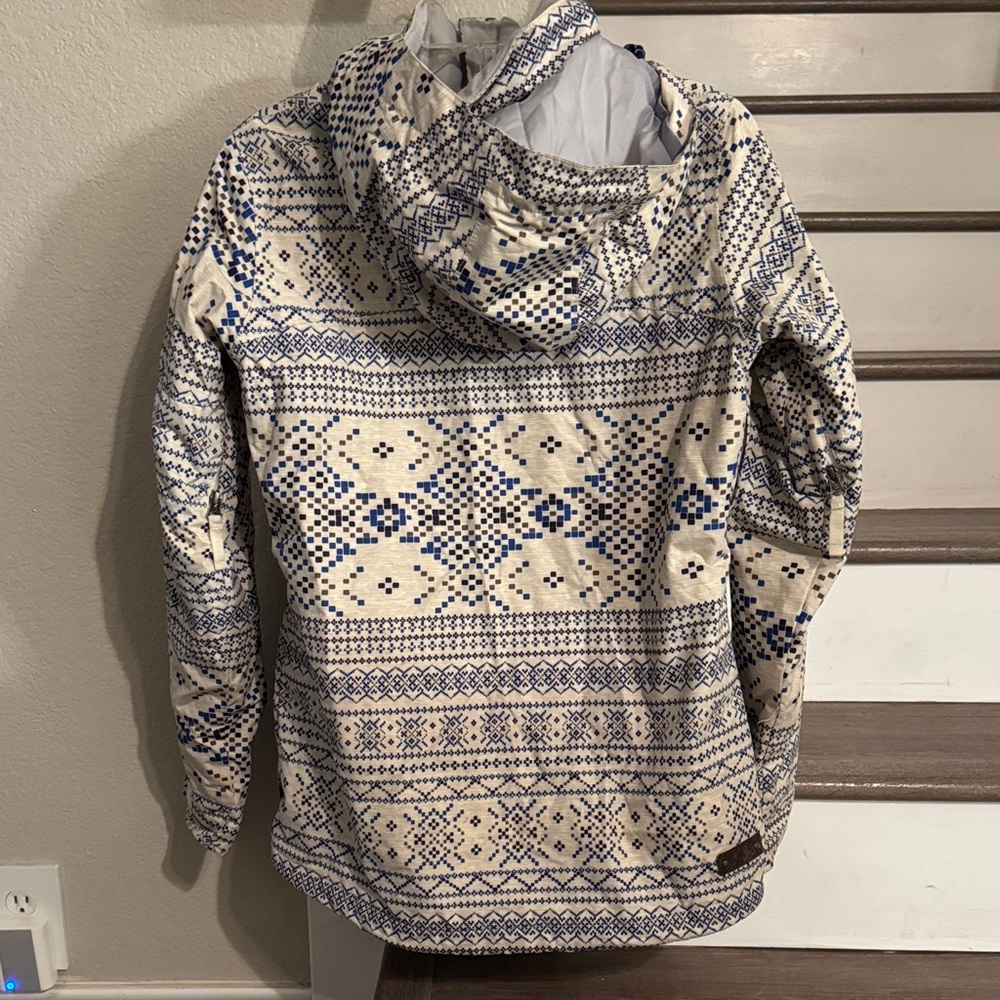 Burton Women’s Zip Up DryRide Snowboard or Ski Jacket in Medium - Picture 2 of 5